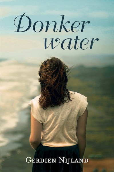 Donker water - Gerdien Nijland (ISBN 9789402901719)